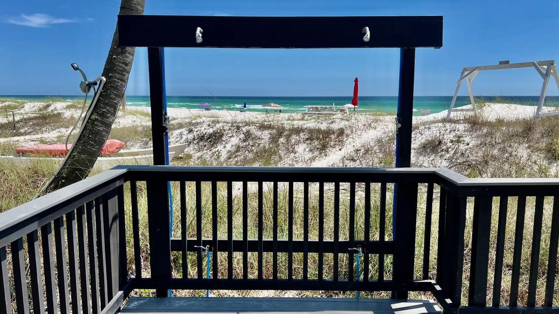 アパート Sunbird Resort! Stunning Remodeled Beachfront Condo! Free Beach Chair Service! By Dolce Vita Pcb! パナマシティービーチ 米国